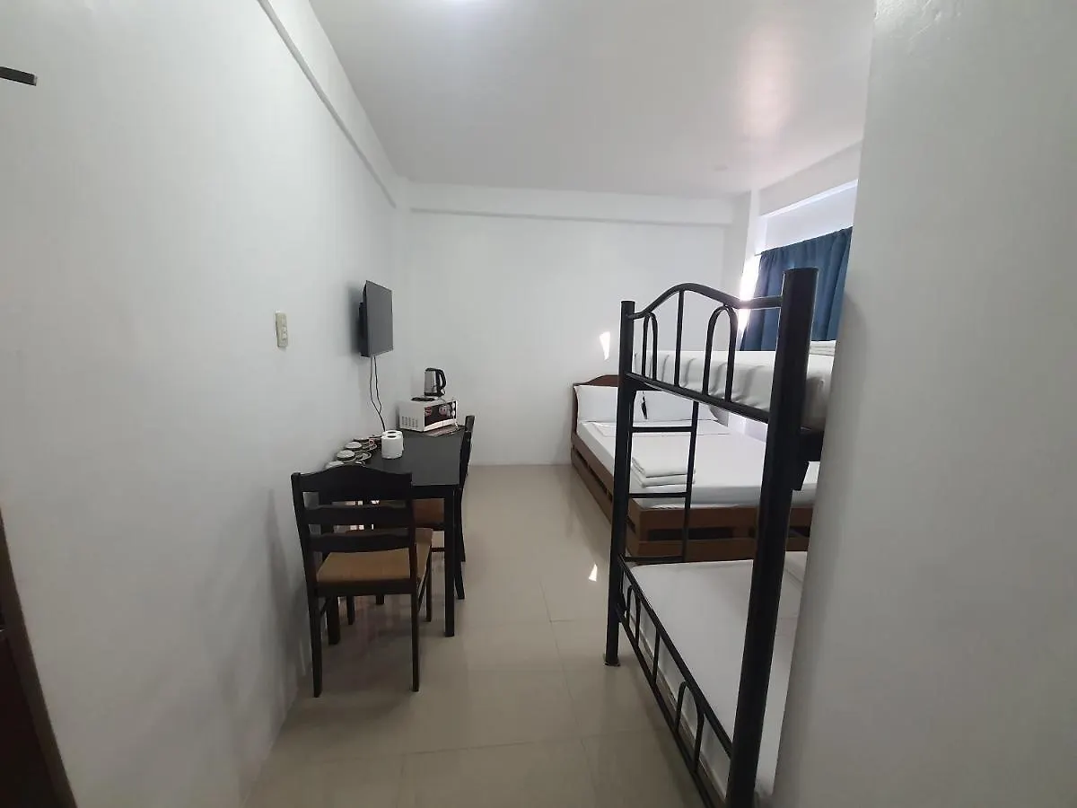 Alicia Apartment Paranaque City Filipinler