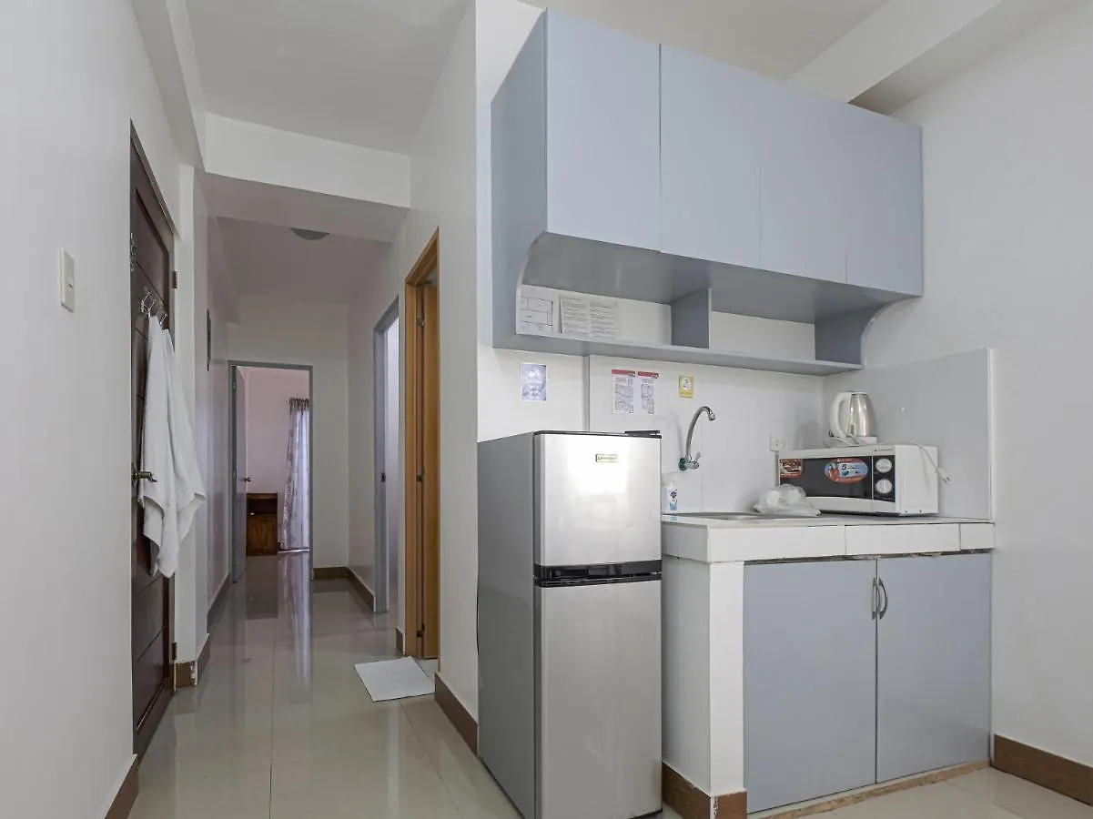 Alicia Apartment Paranaque City Hotel