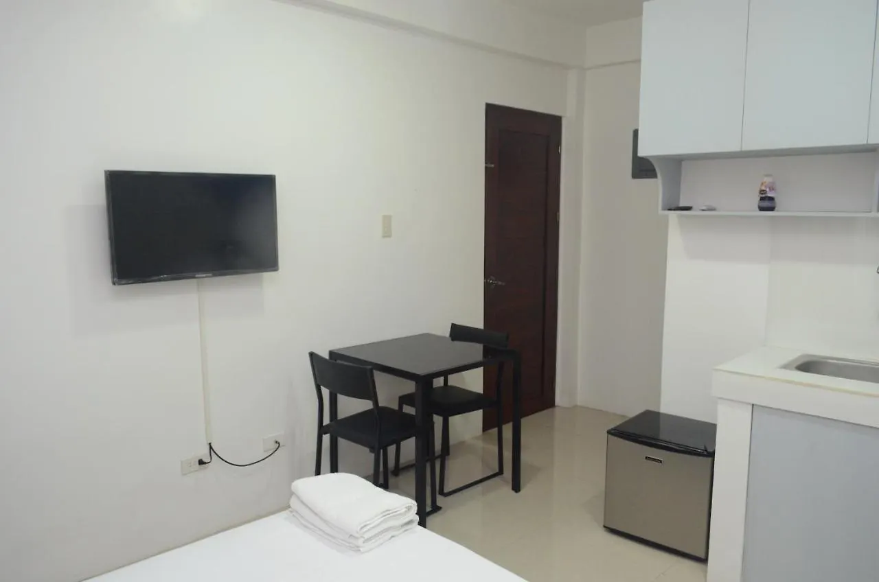 Alicia Apartment Paranaque City 3*,  Philippines